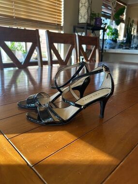 Talbots Black Patent Strappy Mid Heel Sandals